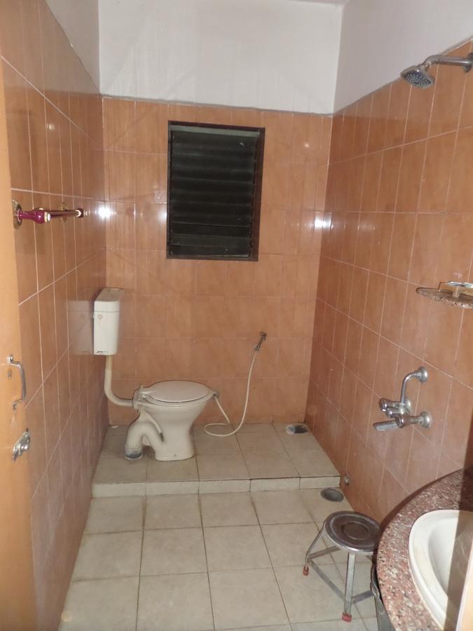 Hotel Chalukya Deluxe Kolhapur Exterior foto